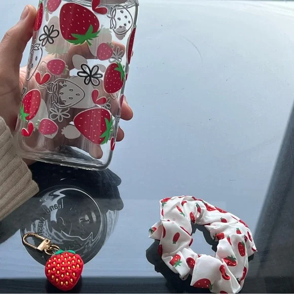 🍓Strawberry Bundle🍓 - Picture 4 of 6